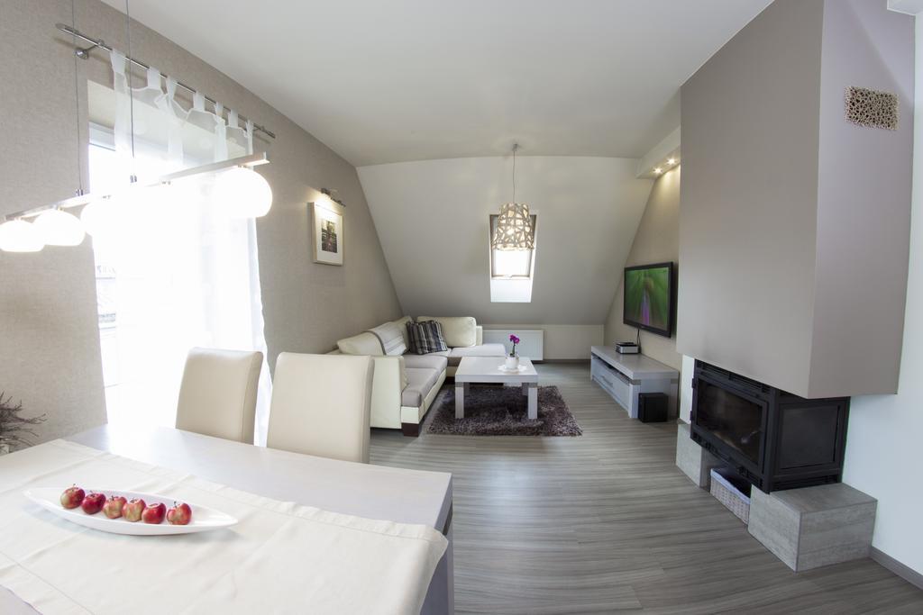 Modern Apartment Auschwitz Zimmer foto