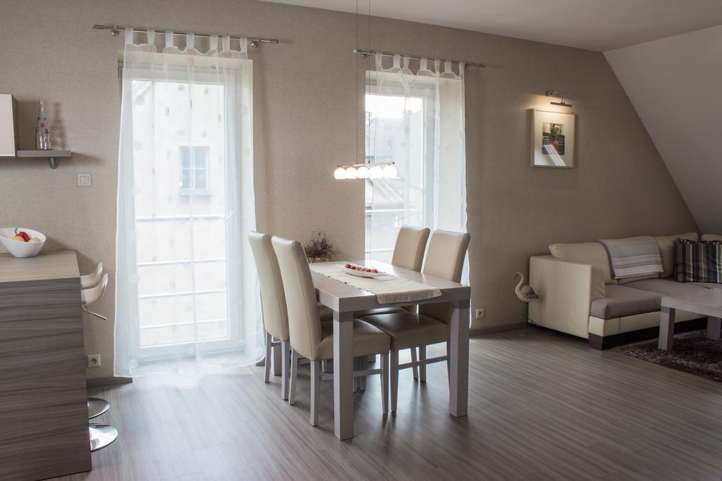 Modern Apartment Auschwitz Zimmer foto